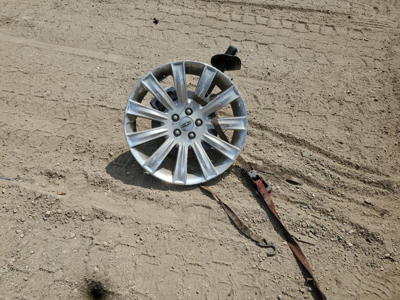 2011 Lincoln Mkx VIN: 2LMDJ8JK7BBJ26774 Lot: 68111865