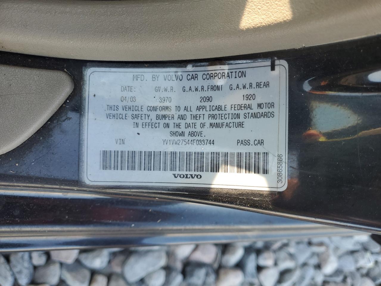 2004 Volvo V40 1.9T VIN: YV1VW27544F033744 Lot: 69582455