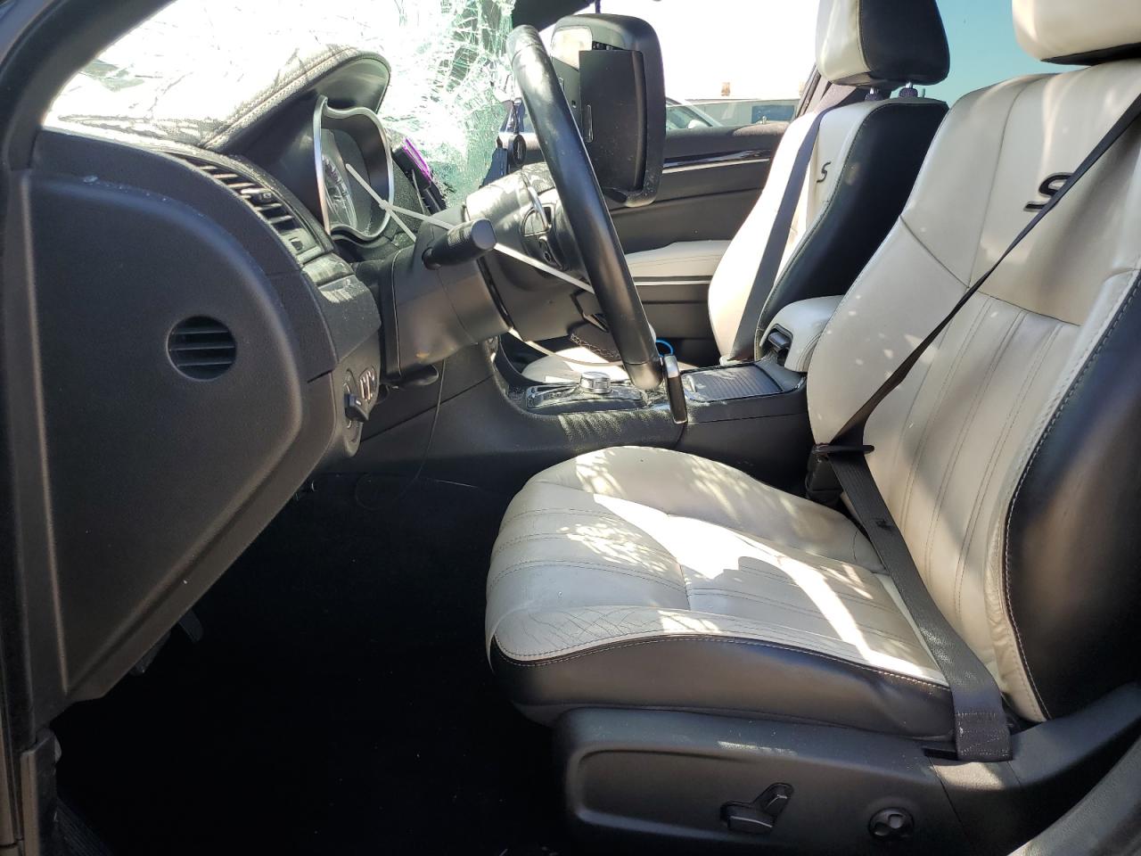 2020 Chrysler 300 S VIN: 2C3CCABG0LH225303 Lot: 69215395