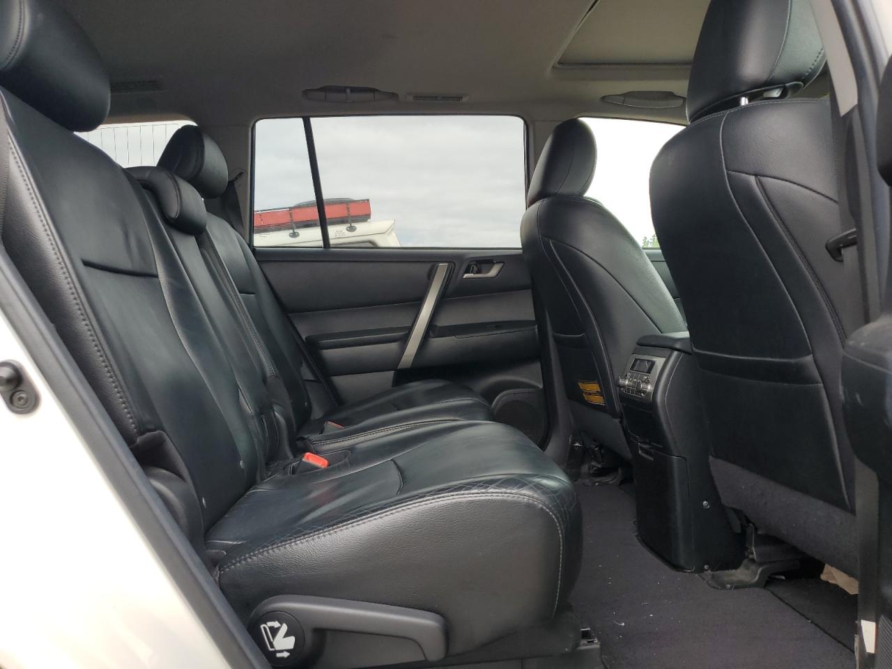 2012 Toyota Highlander Base VIN: 5TDBK3EH4CS154425 Lot: 70252025