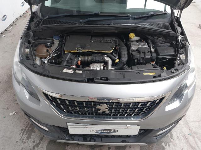 2017 PEUGEOT 2008 ALLUR