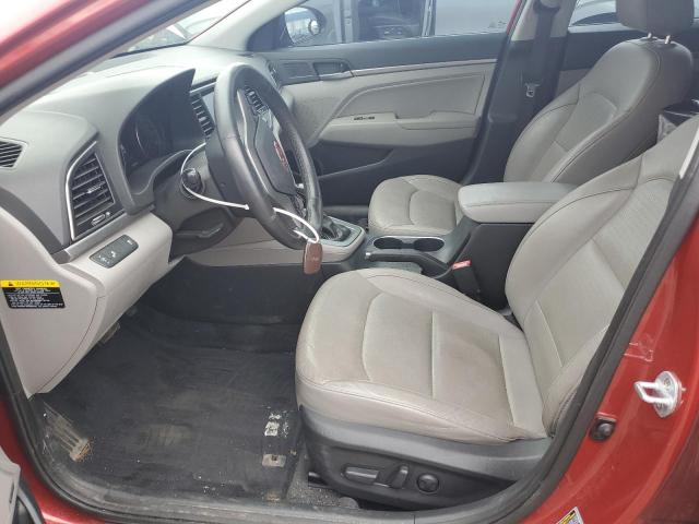  HYUNDAI ELANTRA 2017 Czerwony