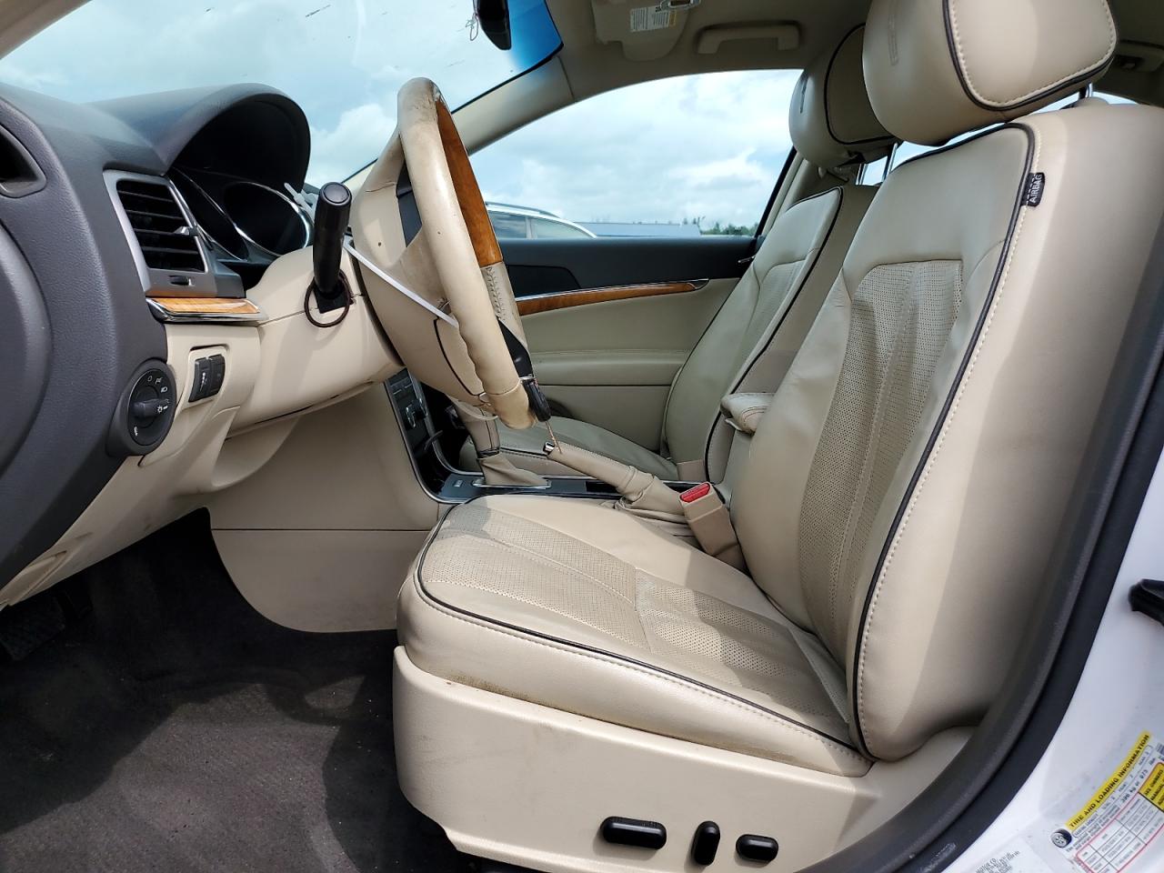 2012 Lincoln Mkz VIN: 3LNHL2GC5CR824064 Lot: 68924015