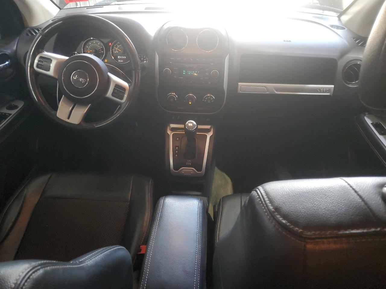 2017 Jeep Compass Latitude VIN: 1C4NJDEB0HD100186 Lot: 67012715