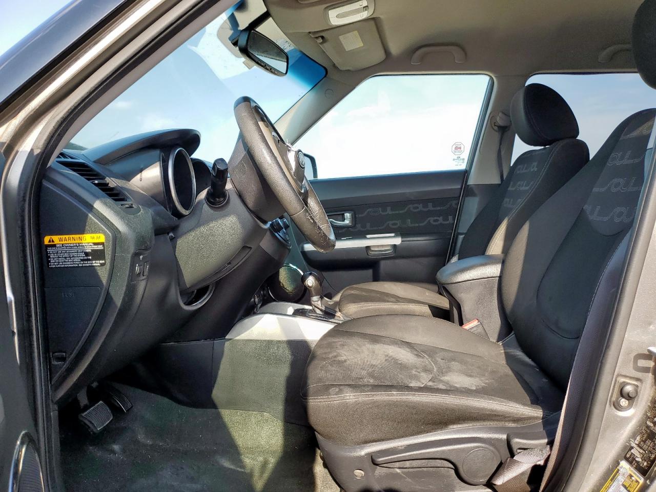 2012 Kia Soul + VIN: KNDJT2A63C7398732 Lot: 68390185