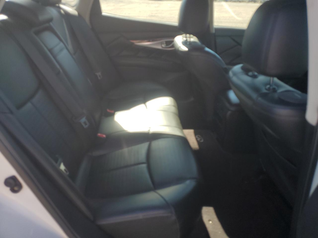 2011 Infiniti M56 VIN: JN1AY1AP0BM520583 Lot: 70127955