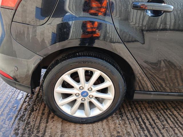2015 FORD FOCUS TITA