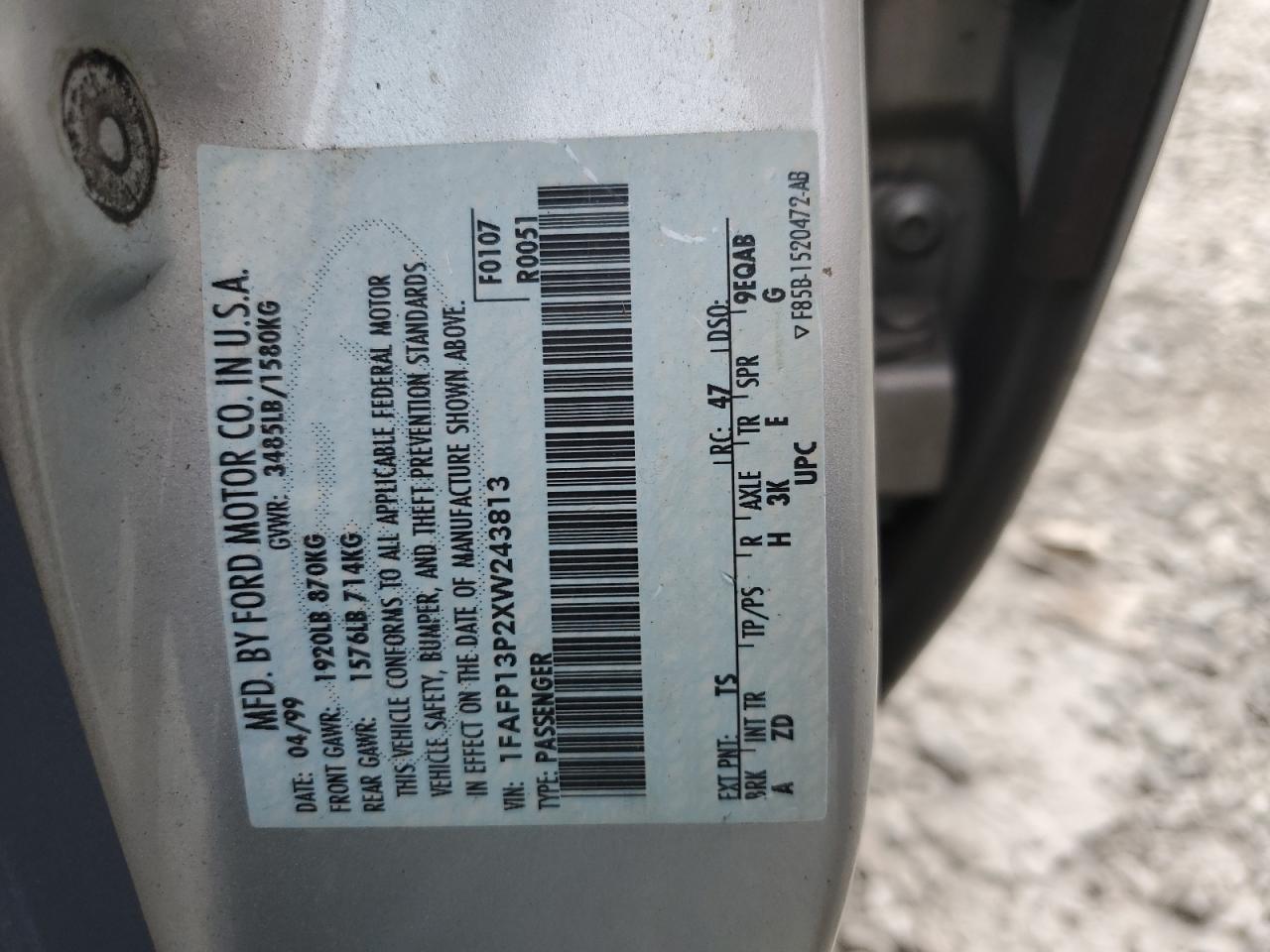 1999 Ford Escort Se VIN: 1FAFP13P2XW243813 Lot: 67861695