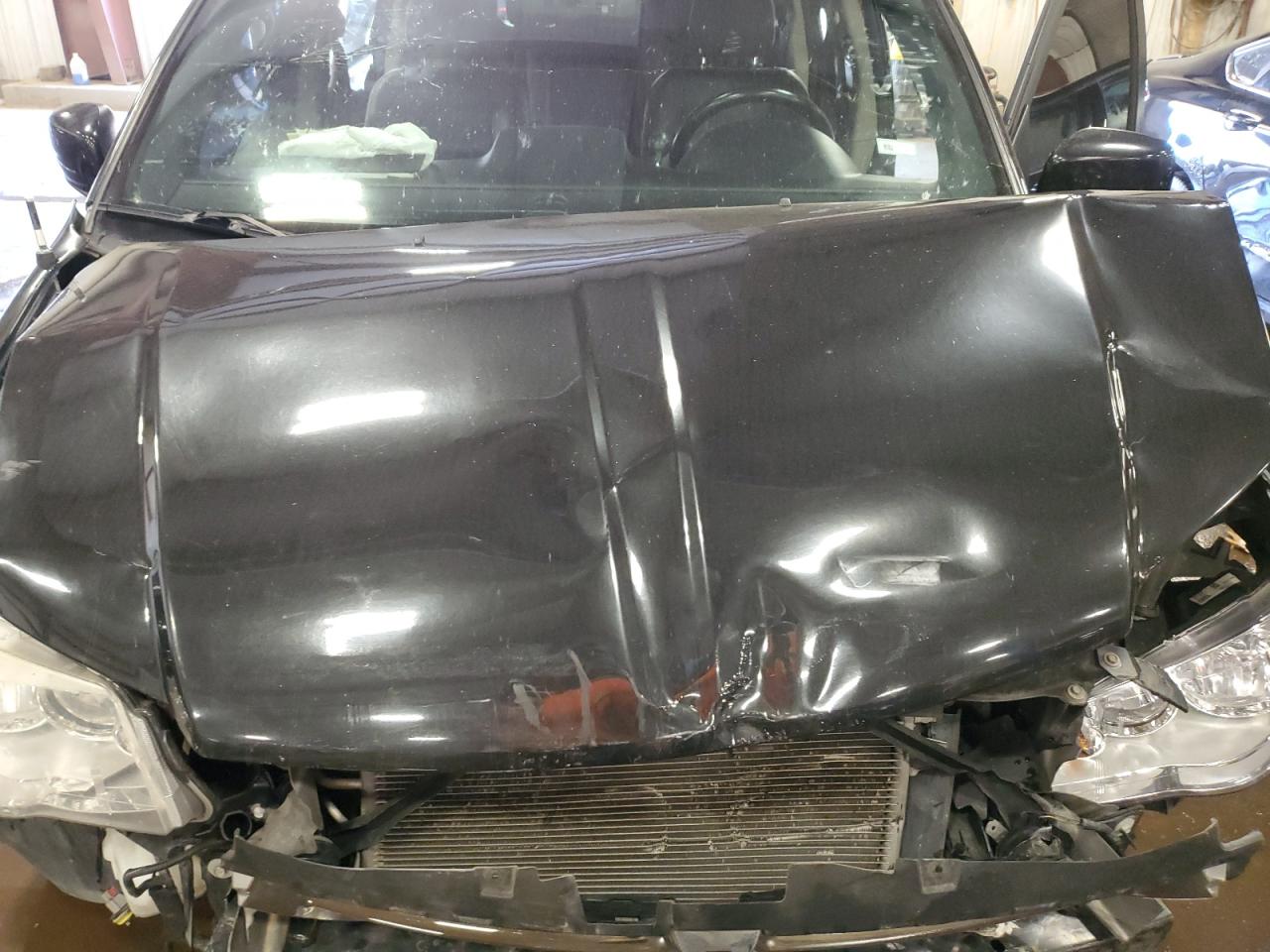 2017 Dodge Grand Caravan Sxt VIN: 2C4RDGCG2HR581063 Lot: 70035495