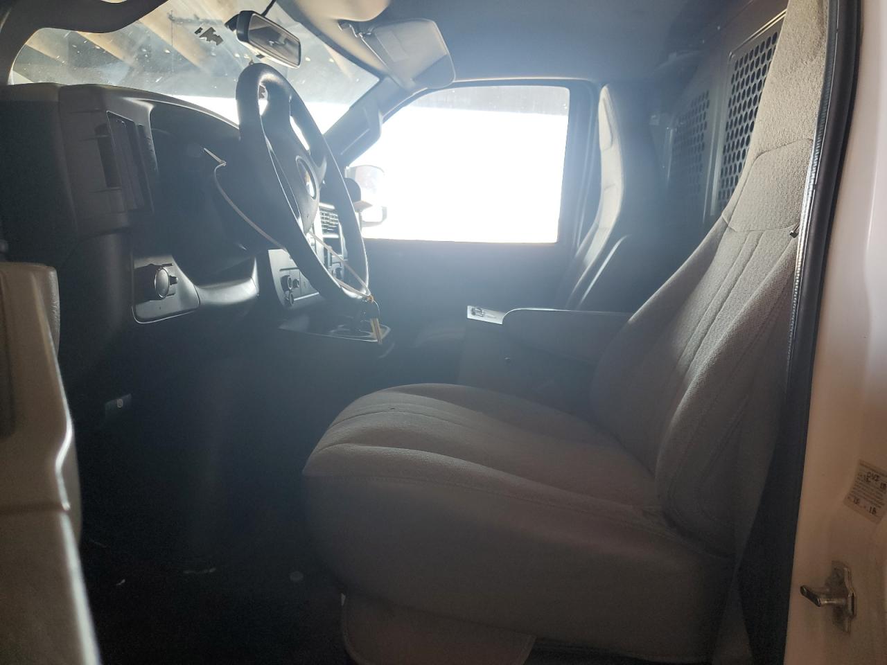 2019 Chevrolet Express G2500 VIN: 1GCWGAFP0K1146668 Lot: 69769505
