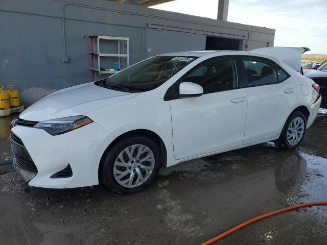  TOYOTA COROLLA 2018 Белы