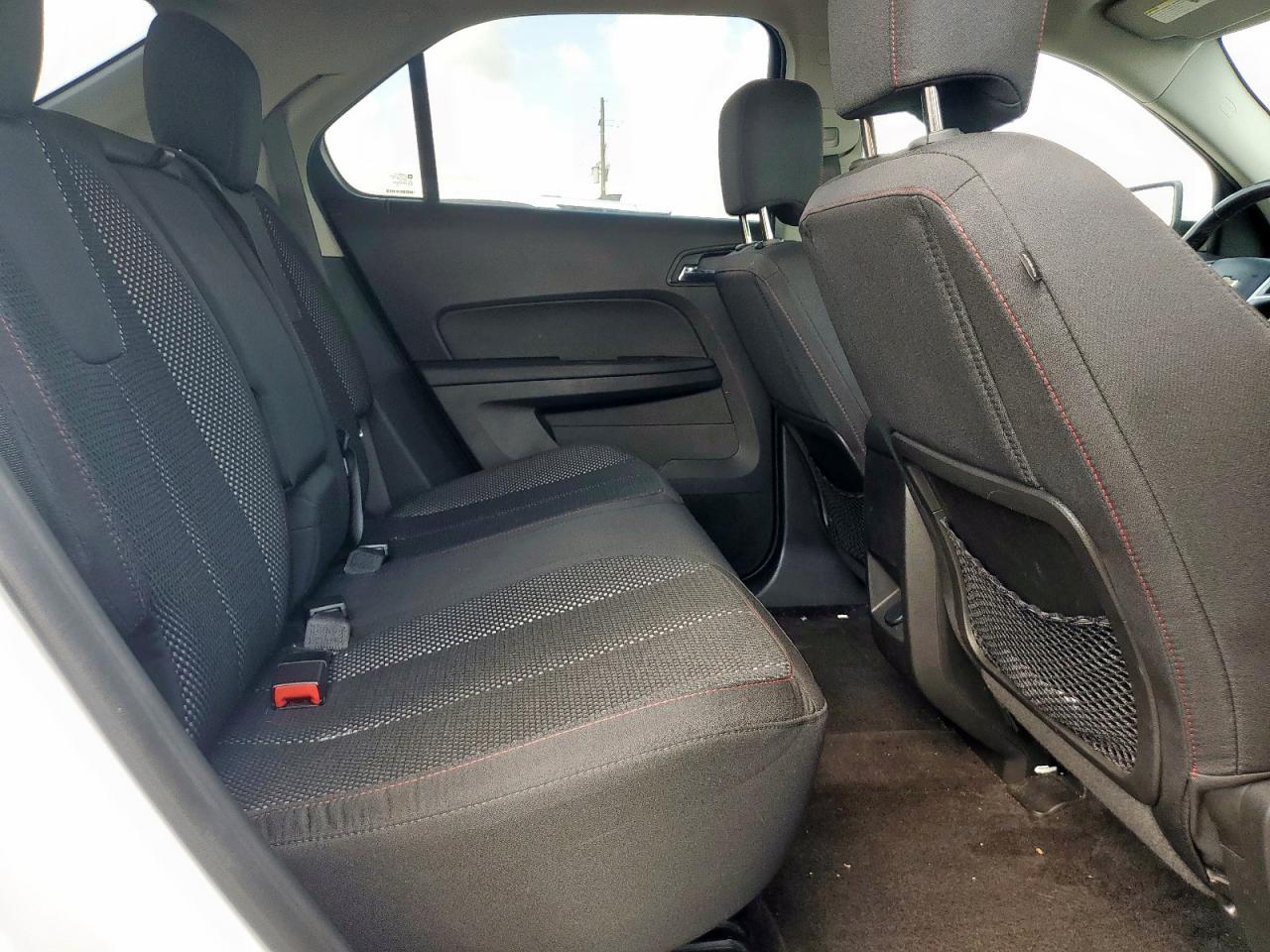 2GNALCEK5G6125656 CHEVROLET EQUINOX 2016 WHITE Photo 10