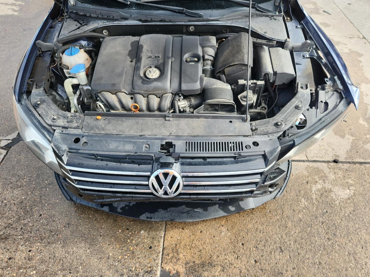 2013 Volkswagen Passat Se VIN: 1VWBP7A38DC058056 Lot: 70459575