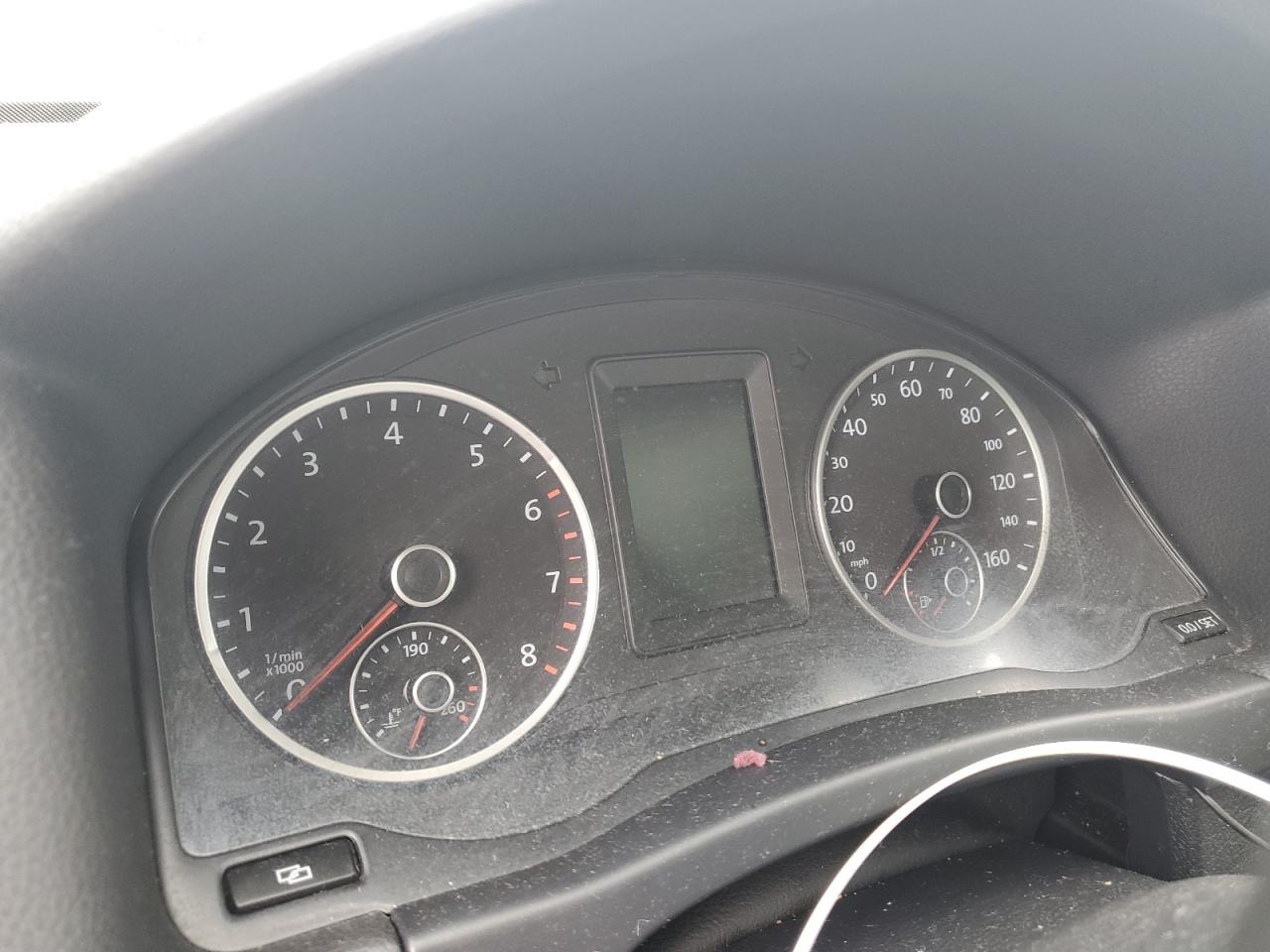 2011 Volkswagen Tiguan S VIN: WVGBV7AX9BW548394 Lot: 69436405