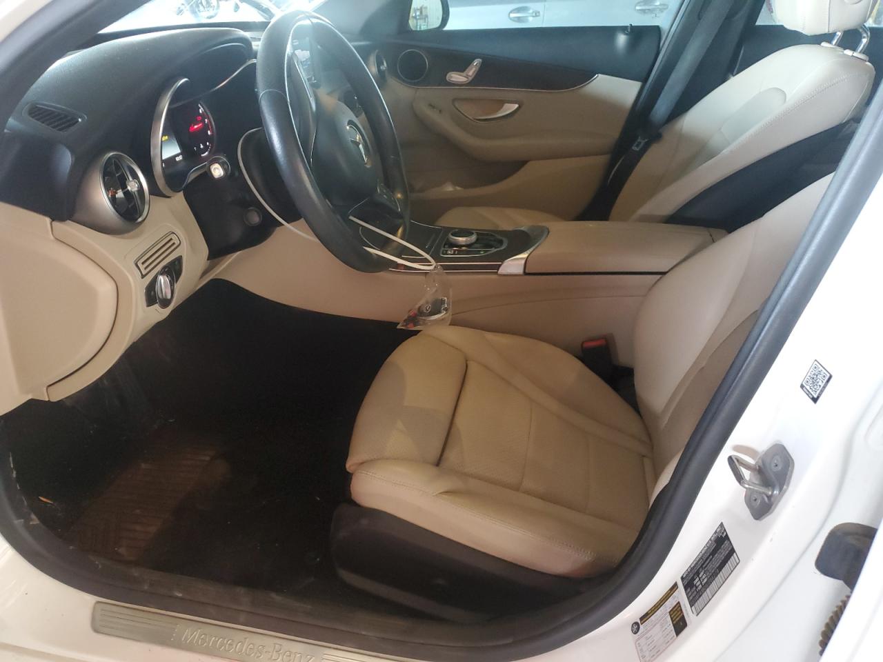 2018 Mercedes-Benz C 300 VIN: 55SWF4JB0JU256219 Lot: 69119005