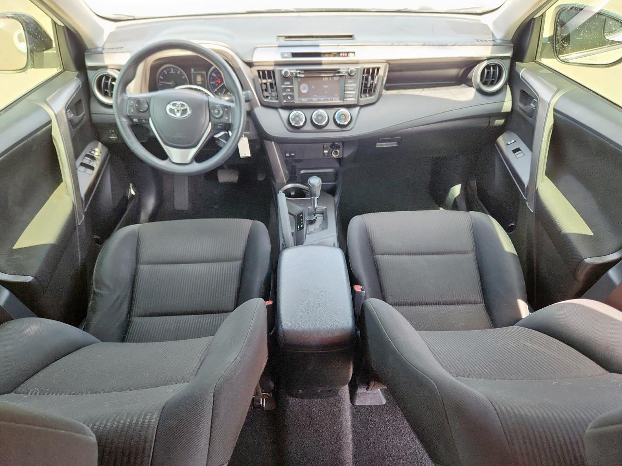 2017 Toyota Rav4 Le VIN: JTMZFREV9HJ718778 Lot: 70489585