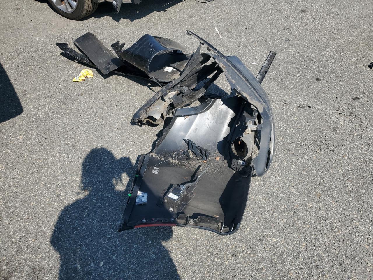 2015 Chrysler 200 S VIN: 1C3CCCBG9FN581109 Lot: 68358295