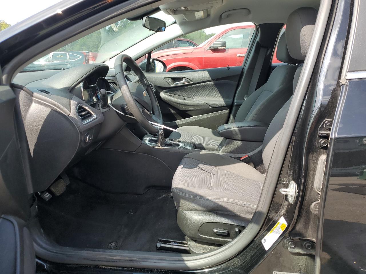 2019 Chevrolet Cruze Lt VIN: 3G1BE6SM2KS533095 Lot: 68016835