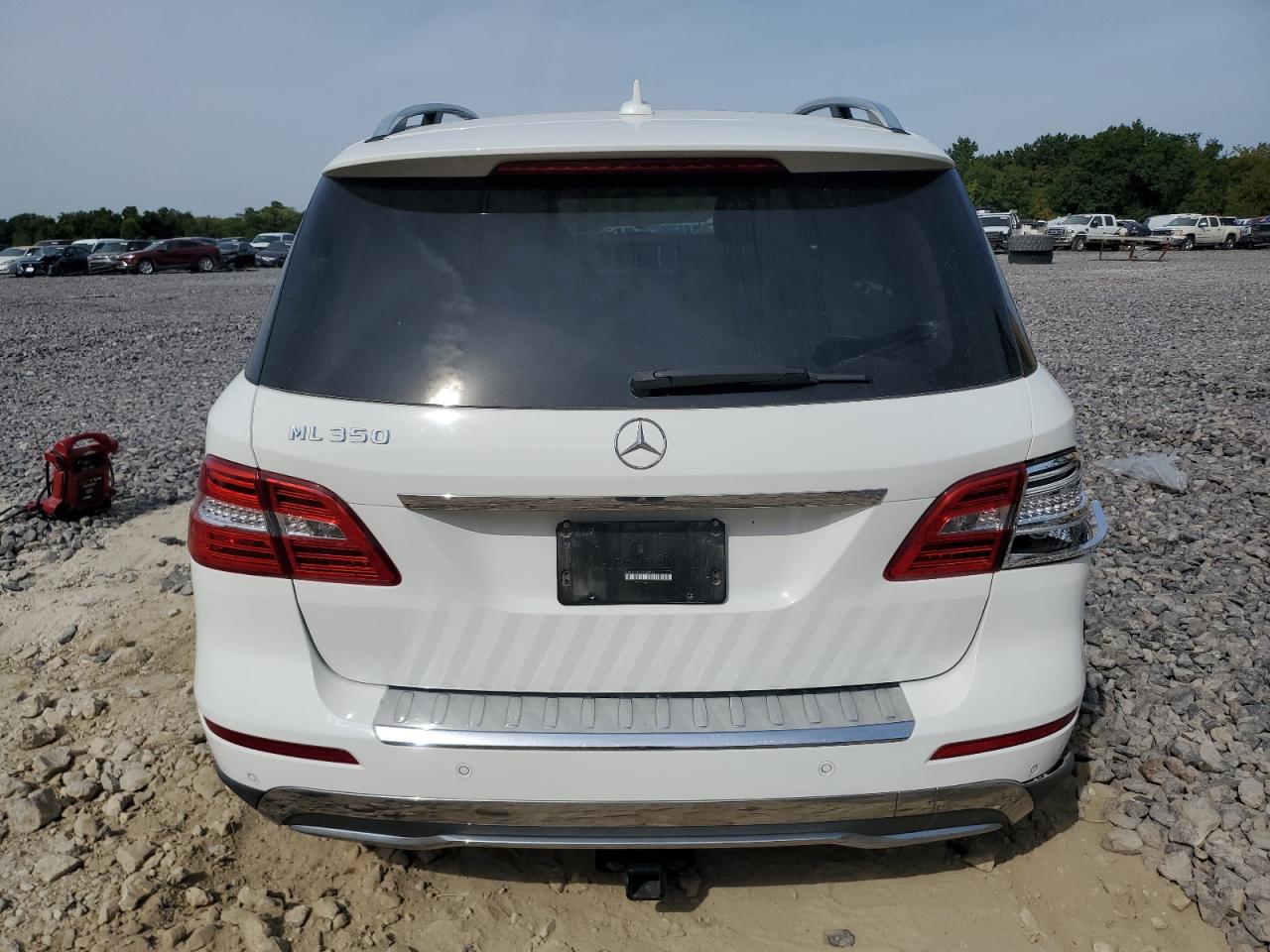 2015 Mercedes-Benz Ml 350 VIN: 4JGDA5JB1FA586234 Lot: 70736255