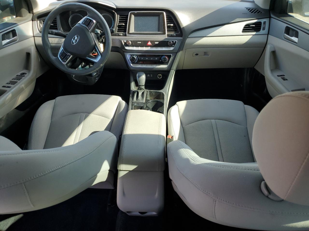 2018 Hyundai Sonata Se VIN: 5NPE24AF2JH615762 Lot: 69292115