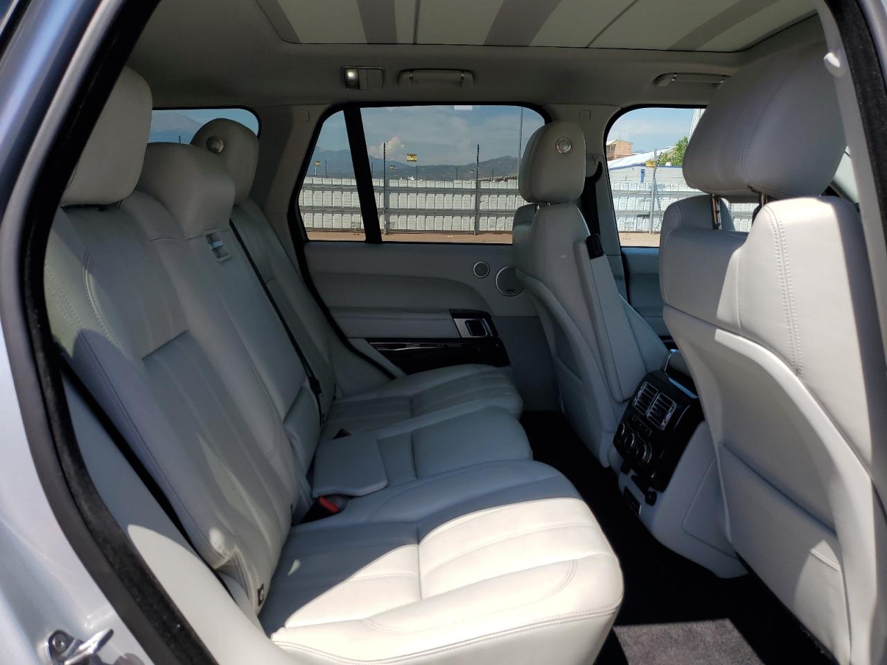 SALGS2TF4FA240135 2015 Land Rover Range Rover Supercharged