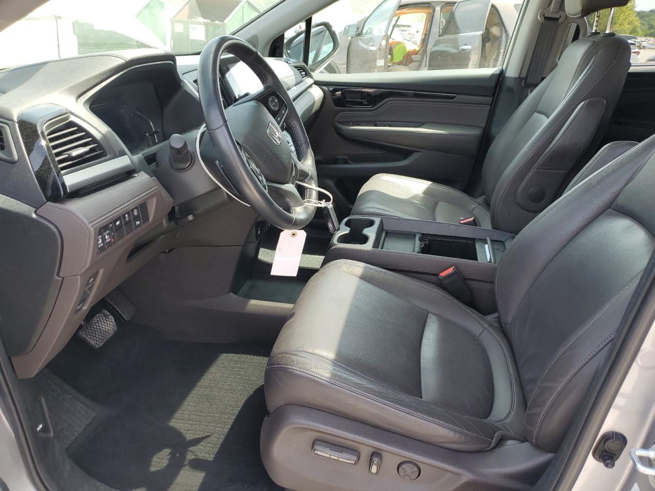 2022 Honda Odyssey Touring VIN: 5FNRL6H83NB067714 Lot: 70714535