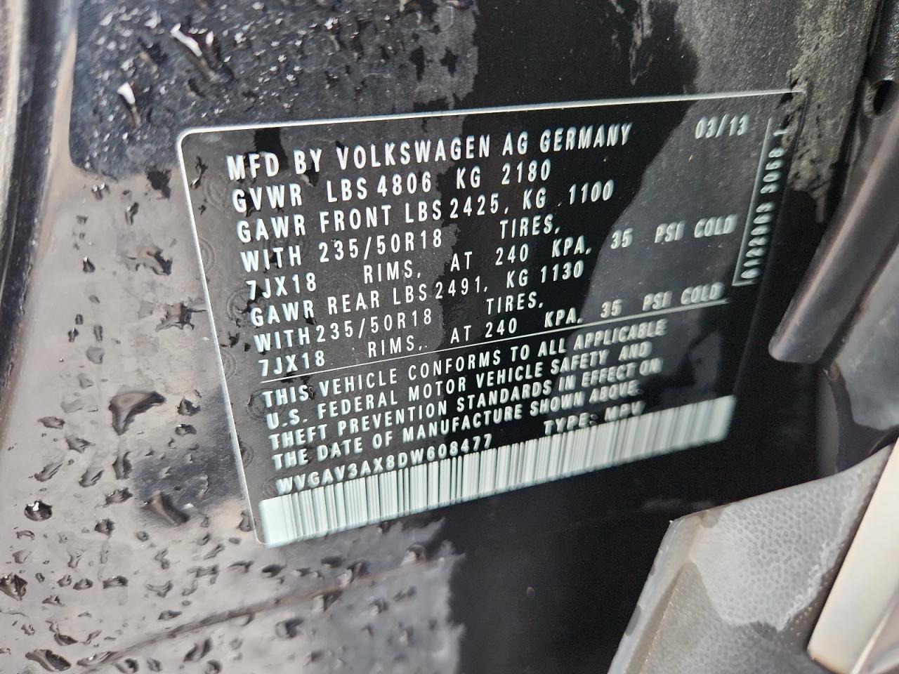 2013 Volkswagen Tiguan S VIN: WVGAV3AX8DW608477 Lot: 70853815