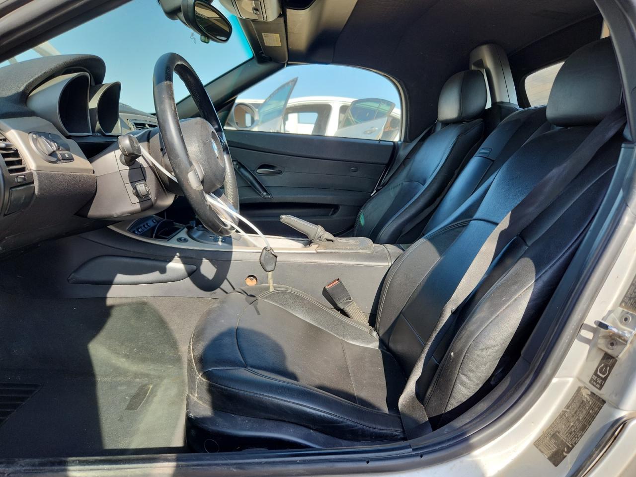 2004 BMW Z4 2.5 VIN: 4USBT33574LS50570 Lot: 70379915