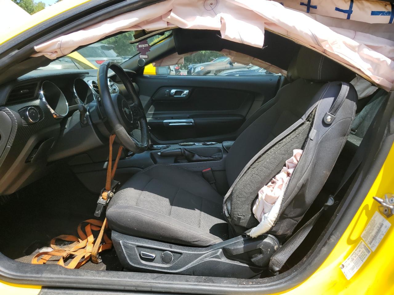 2016 Ford Mustang VIN: 1FA6P8AM9G5282065 Lot: 69702105