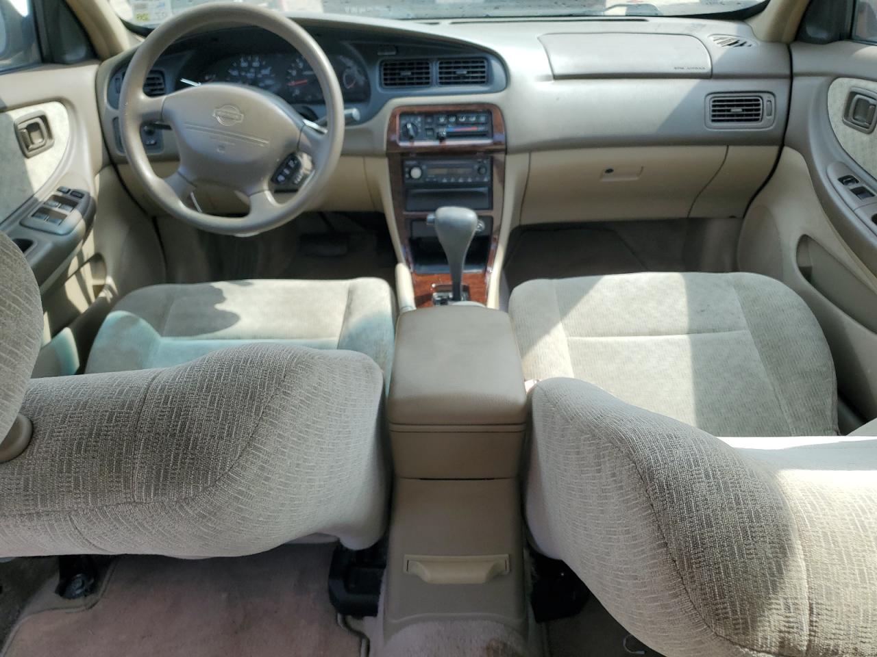 2000 Nissan Altima Xe VIN: 1N4DL01D1YC157577 Lot: 68123445