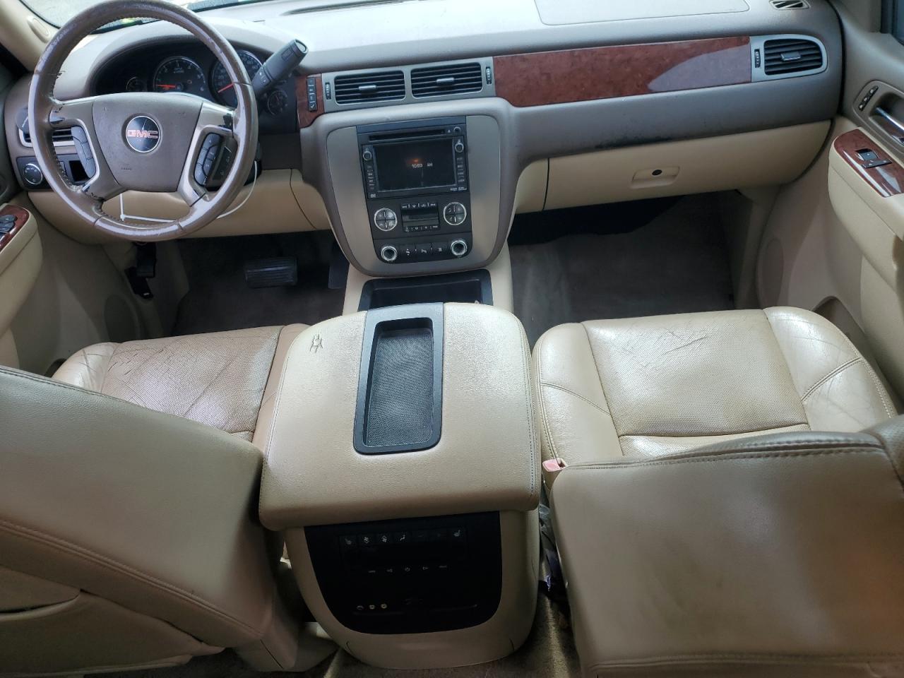 2011 GMC Yukon Xl C1500 Slt VIN: 1GKS1KE05BR203432 Lot: 70701665