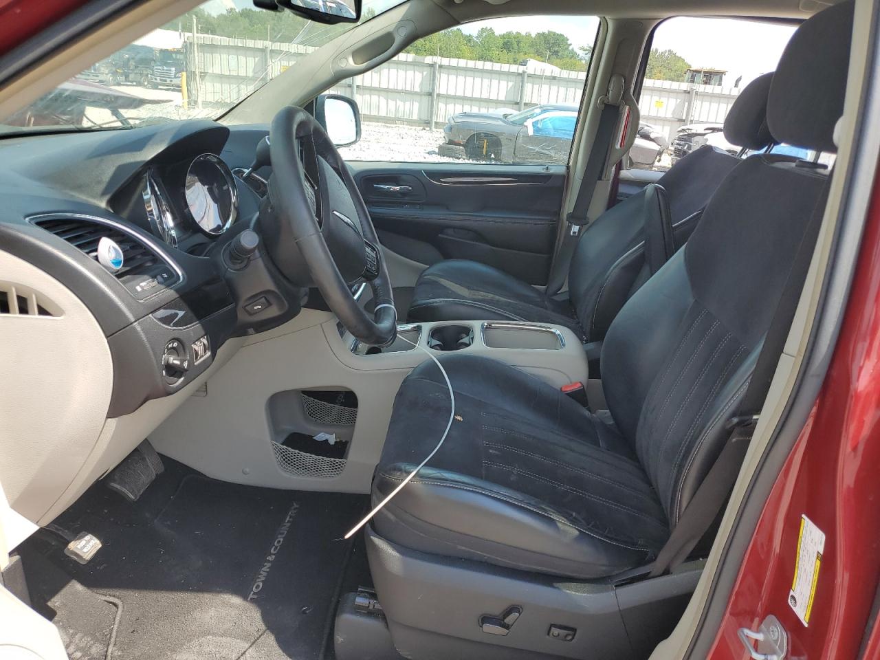 2014 Chrysler Town & Country Touring L VIN: 2C4RC1CGXER231515 Lot: 69879835