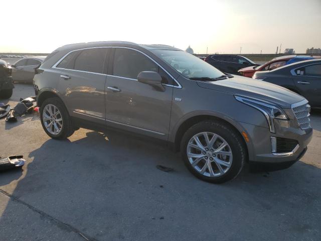  CADILLAC XT5 2019 Бежевый