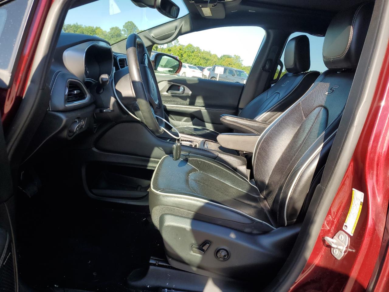 2022 Chrysler Pacifica Limited VIN: 2C4RC1GG5NR172660 Lot: 69945525