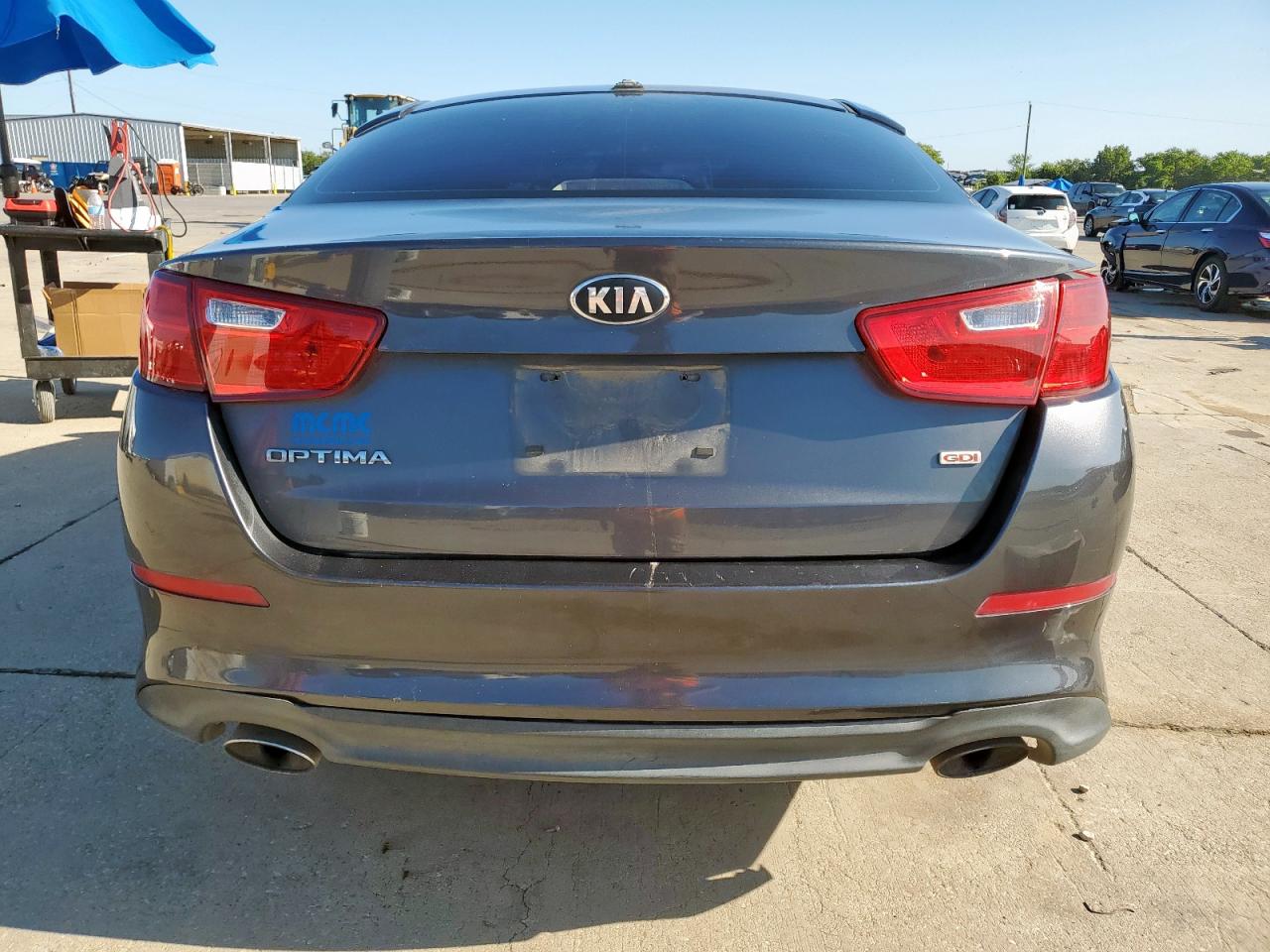 2015 Kia Optima Lx VIN: KNAGM4A7XF5639517 Lot: 68764175