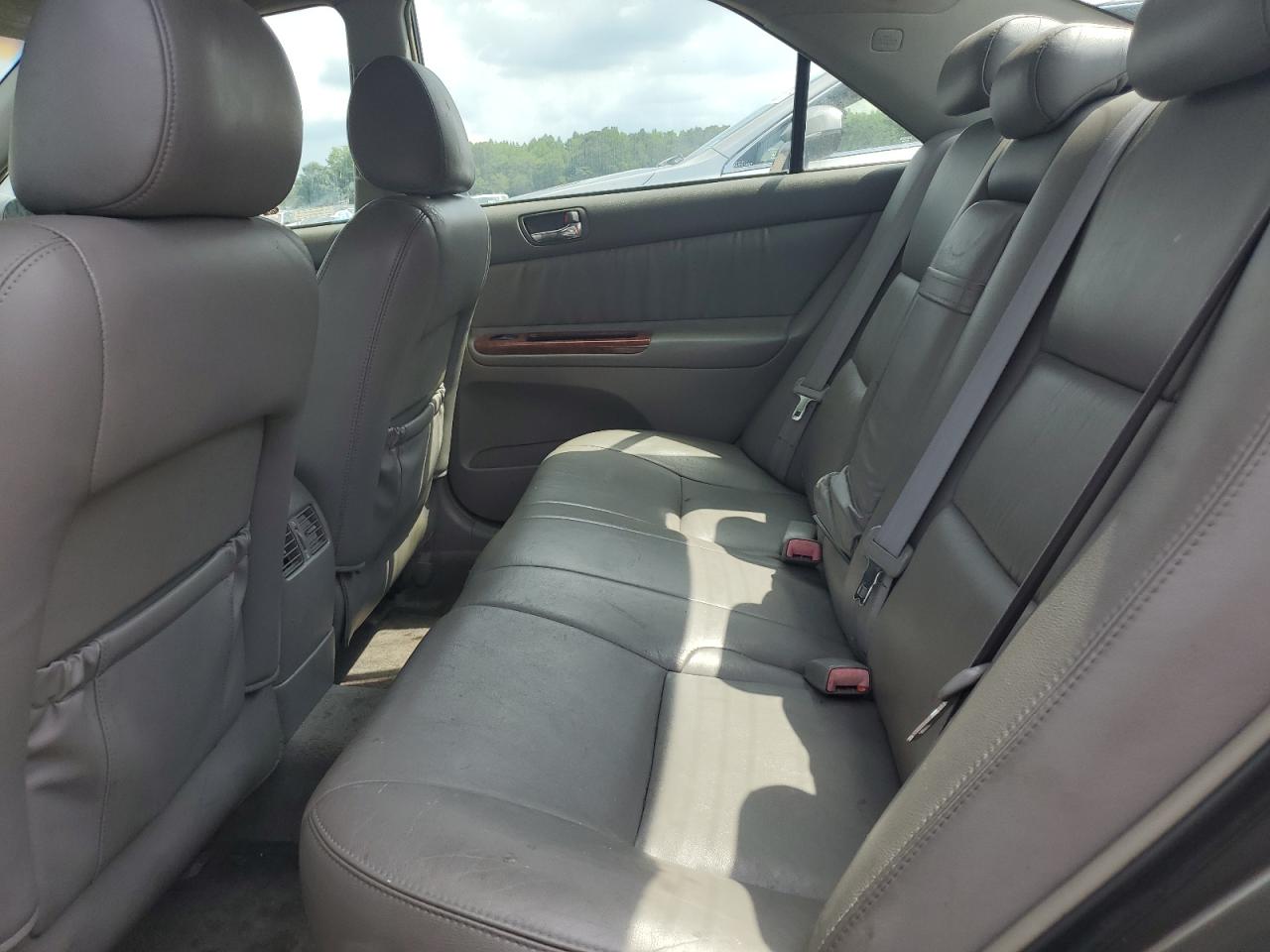 2005 Toyota Camry Le VIN: 4T1BF30K45U613020 Lot: 68899835