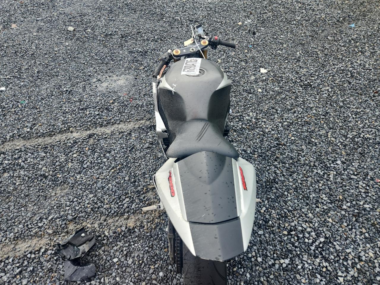 2003 Suzuki Gsx-R1000 VIN: JS1GT75A832102715 Lot: 68904785