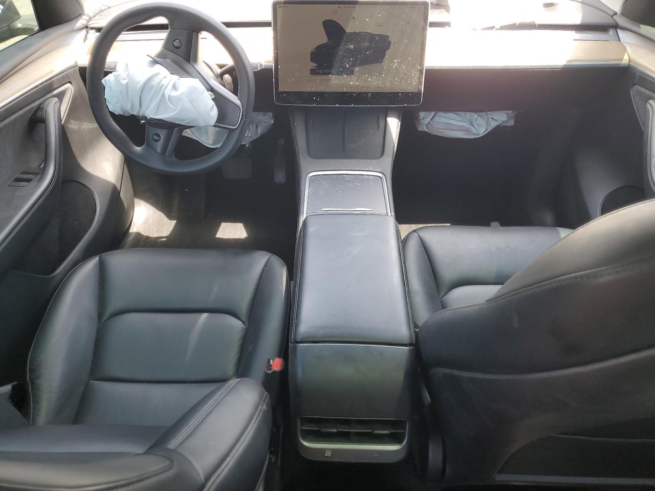 2023 Tesla Model Y VIN: 7SAYGDEEXPA087573 Lot: 68517905