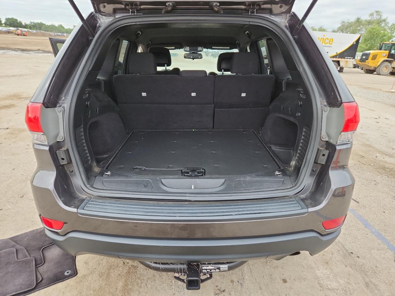 2015 Jeep Grand Cherokee Laredo VIN: 1C4RJEAG3FC685972 Lot: 69769585