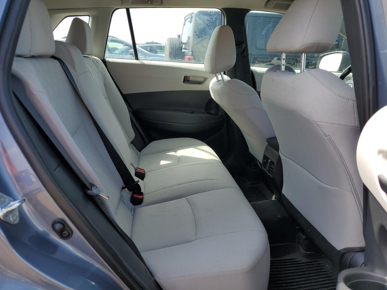 2022 Toyota Corolla Cross L VIN: 7MUAAABG0NV018199 Lot: 70389815