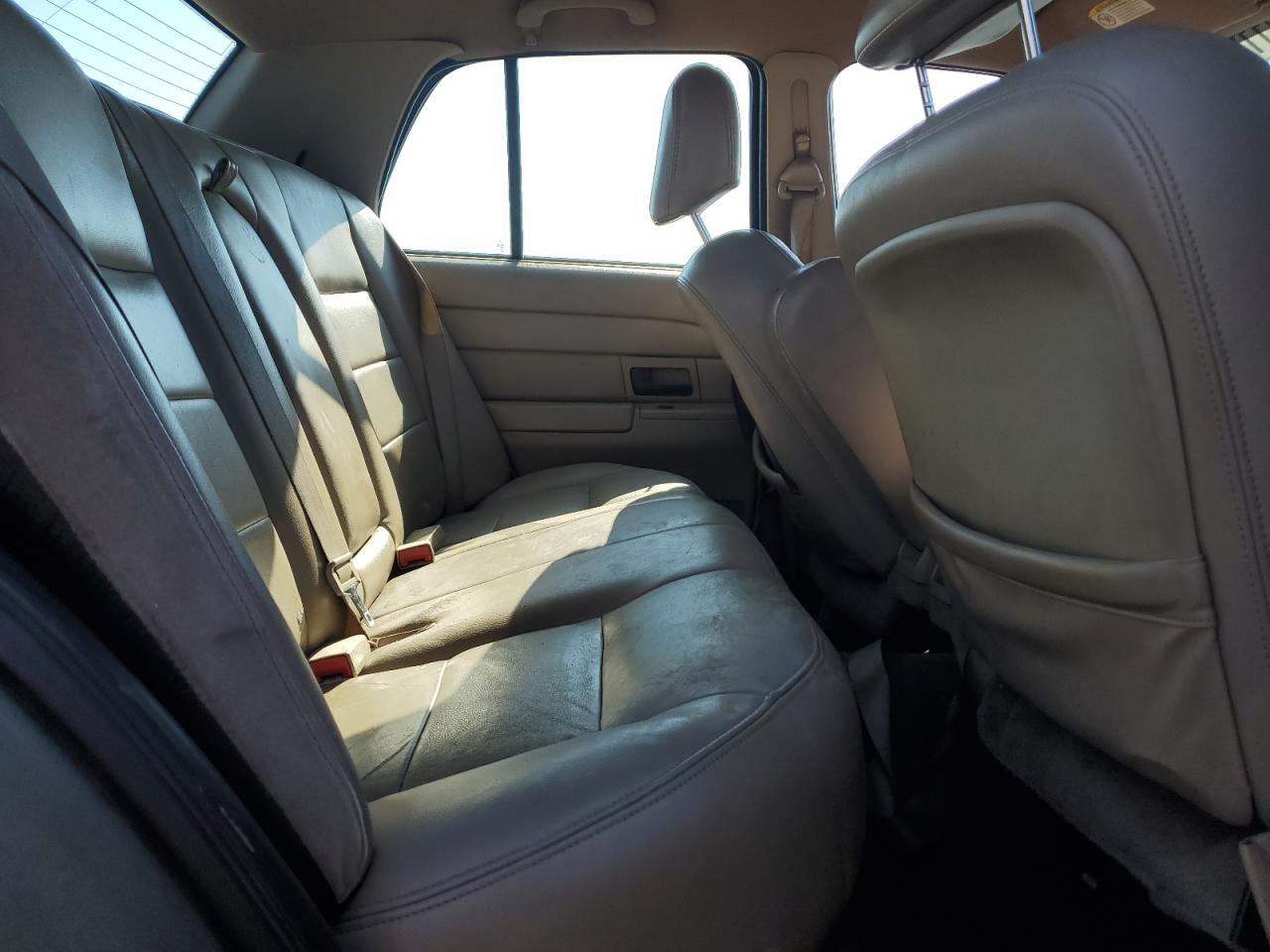 2003 Ford Crown Victoria Lx VIN: 2FAFP74W93X209956 Lot: 67118495