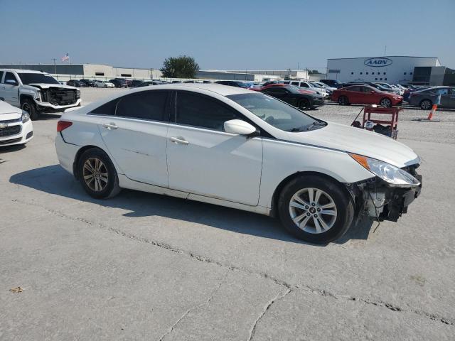 Sedans HYUNDAI SONATA 2013 Biały