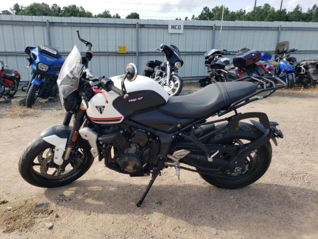 2022 TRIUMPH MOTORCYCLE TRIDENT 660   