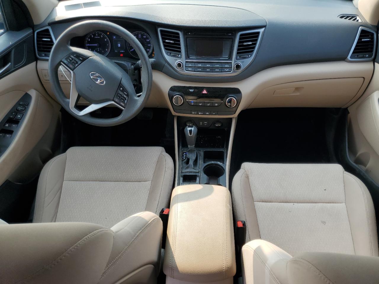 KM8J2CA49JU823856 2018 Hyundai Tucson Se