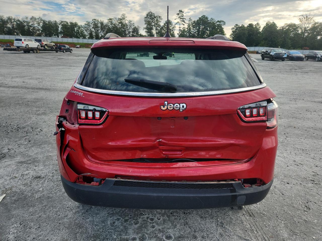 2019 Jeep Compass Latitude VIN: 3C4NJCBB3KT820095 Lot: 68947115