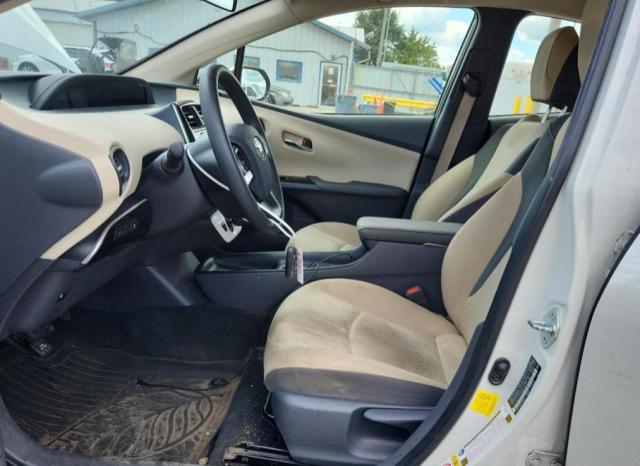  TOYOTA PRIUS 2016 Белы