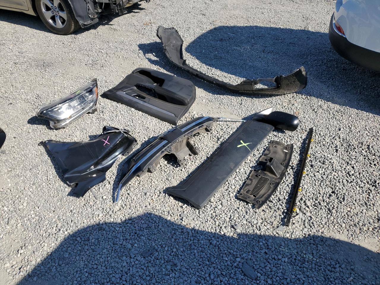 2020 Honda Cr-V Lx VIN: 2HKRW2H22LH644811 Lot: 68392315