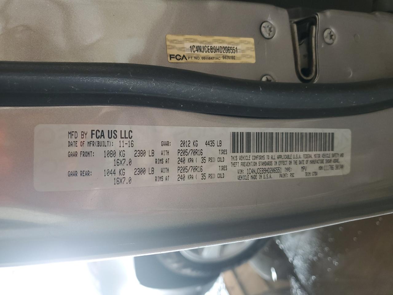 2017 Jeep Compass Latitude VIN: 1C4NJCEB9HD206551 Lot: 70112315