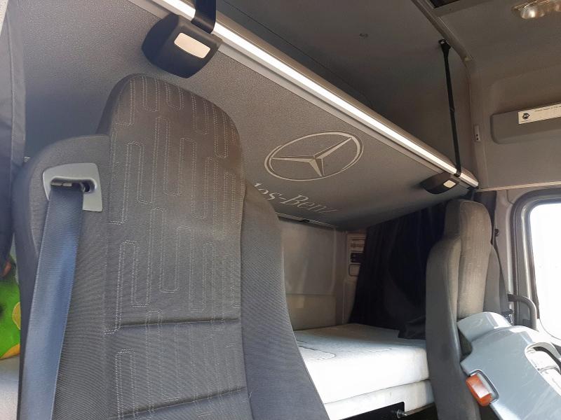 2015 MERCEDES-BENZ ATEGO (2) 