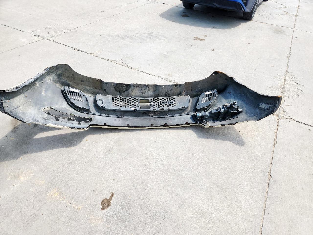 2012 Jeep Grand Cherokee Srt-8 VIN: 1C4RJFDJ8CC117127 Lot: 70333405